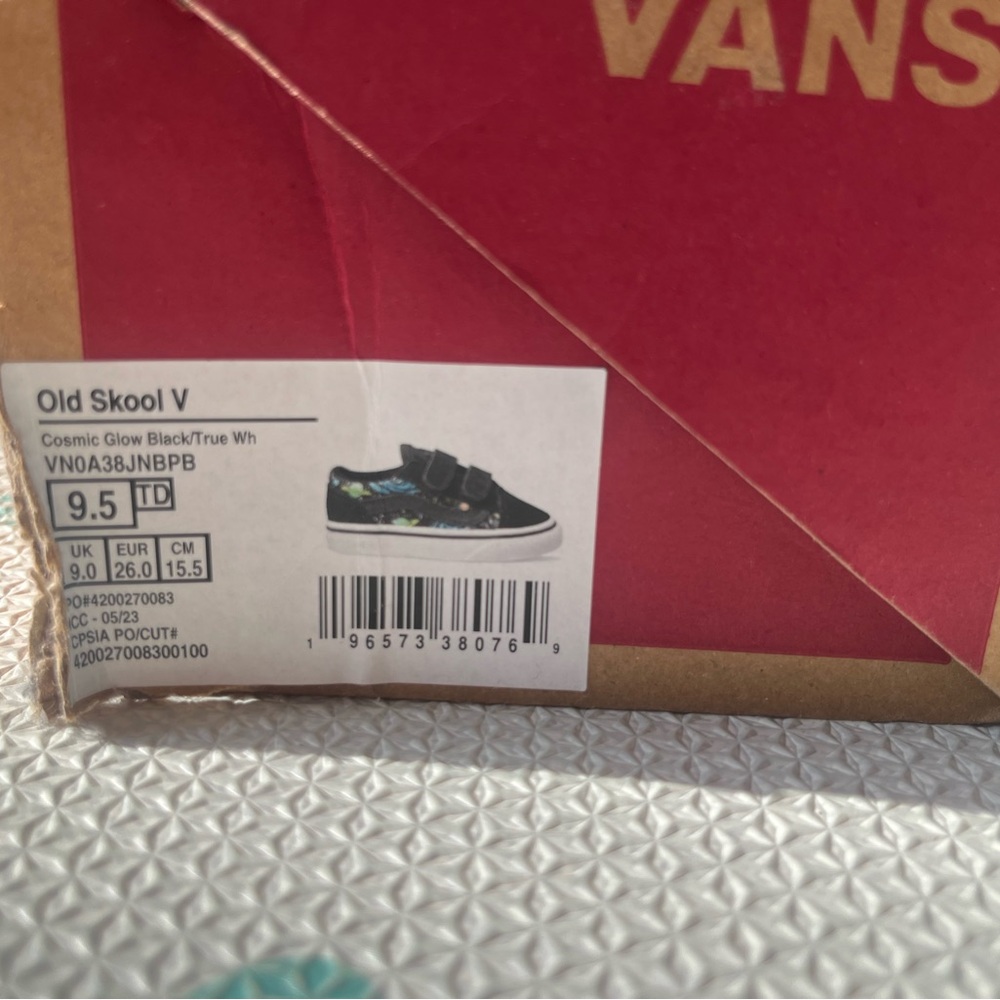 Vans Toddler Old Skool V Cosmic Glow Shoes - Toddler - Size 9.5 - Picture 6 of 10